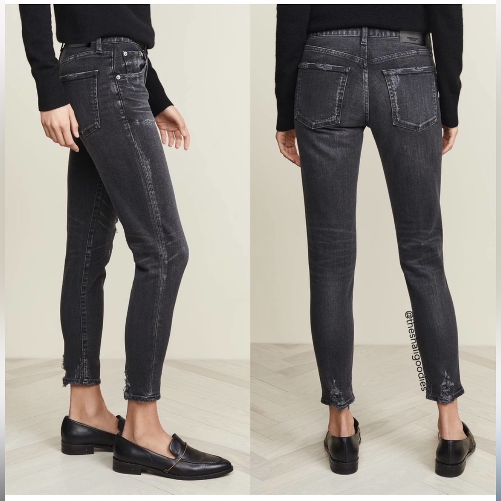 Women's MOUSSY Black Straight Leg Distressed Jeans Sz 30